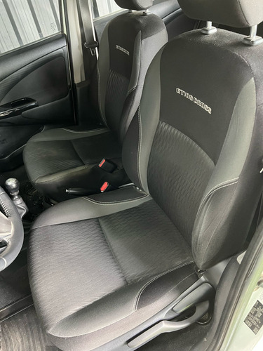 Toyota Etios 1.5 Cross