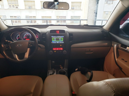 Kia Sorento 2.4 Ex 5l 4x2 Aut. 5p 2012