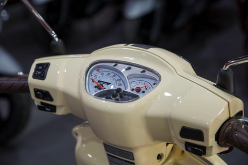 Imagen 21 de 25 de Kymco Like 125 Colores Disponibles