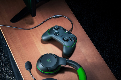 Imagen 5 de 12 de Joystick Razer Wolverine V2 negro