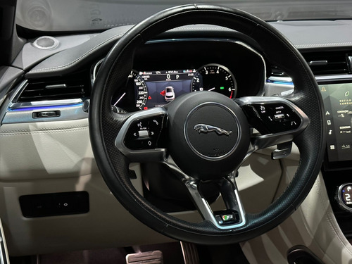 Jaguar F-PACE 3.0 R-Dyn.SE AWD 340cv (Híbrido)