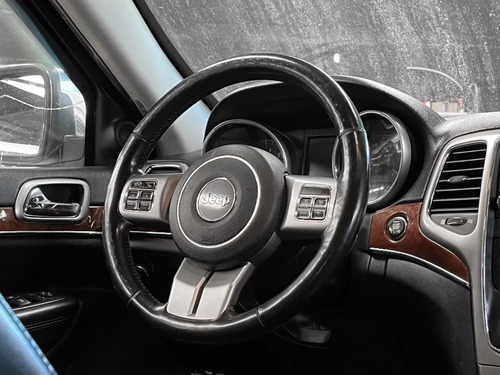 Jeep Grand Cherokee 4.7 Limited V8 4x2 Mt