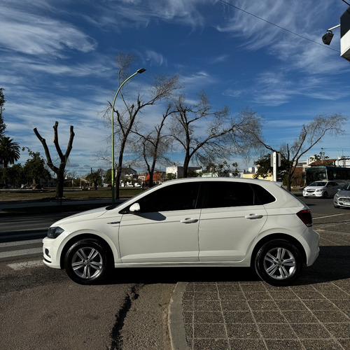Volkswagen Polo 1.6 Comfortline