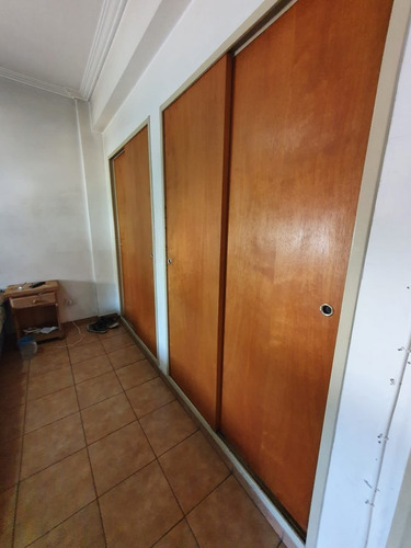 Imagen 3 de 8 de Departamento 3 Ambientes Con Cochera Centrico