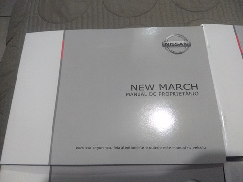 Manual Proprietario Nissan New March 2017