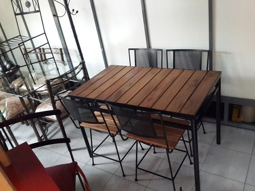 Mesa Y 4 Sillas De Hierro Y Madera Retro Campo Quincho Epoxi