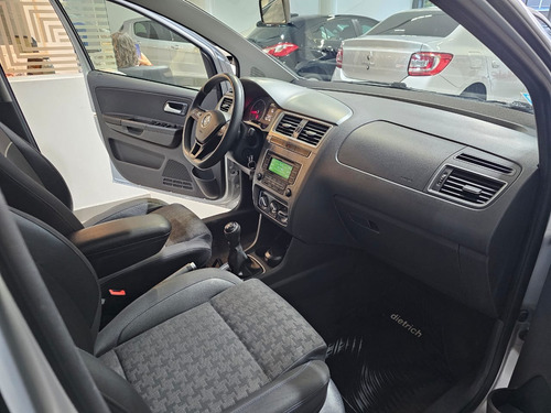 Volkswagen Suran 1.6 Trendline Pro.cre.auto