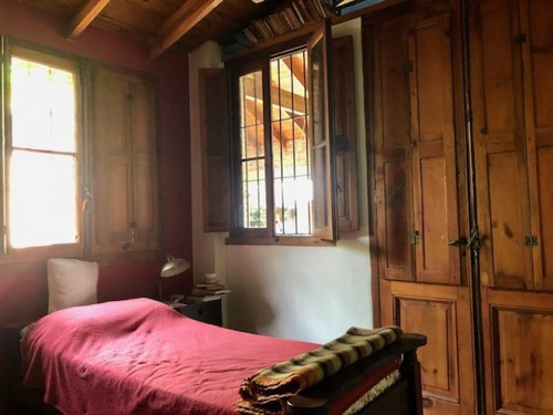 Imagen 4 de 17 de Casa Chalet En Venta Castelar Norte - Toma Menor Valor