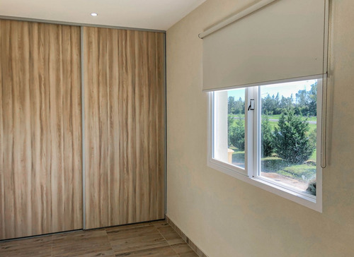 Propiedad Con Detalles De Categoría En Don Joaquin, Canning