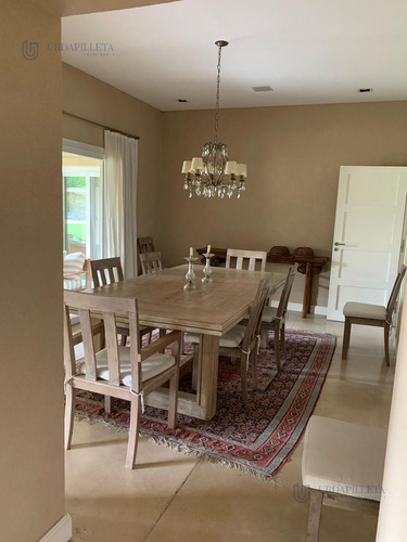 Casa En Venta Con 4 Dormitorios En Pilar Chico- Pilar