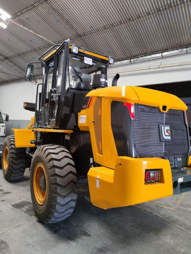 Pala Cargadora Liugong 835h - Balde 2.0 M³ Y Gran Potencia