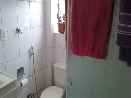 Imagem 17 de 30 de Apartamento Em Bom Estado Com Uma Otima Localizacao Para Voce E Para Sua Familia Perto De Onibus Escolas Padarias Cursos Profissionalizantes Tudo Para Voce Aproveitar Ve - Hm2042
