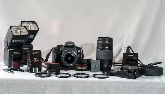 Canon Eos 1300d Dslr + Kit Lente Canon 70-300 + 2 Flash