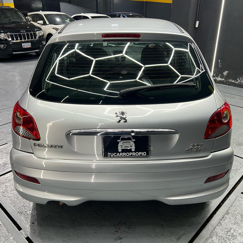Peugeot 207 Sinc 2012