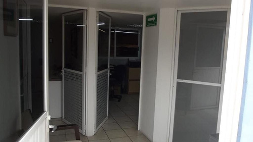 Bodega En Venta En Calzada San Esteban, Naucalpan!!