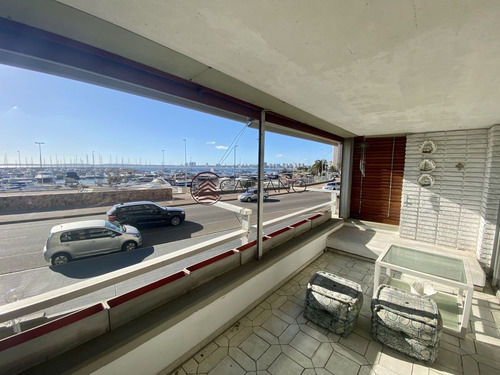 Imagen 3 de 15 de Apartamento En Frente Al Puerto - Punta Del Este Peninsula