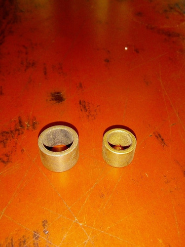 Imagen 1 de 1 de Bujes De Arranque Hyundai Getz