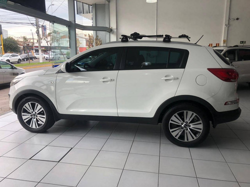 Imagem 5 de 8 de Kia Sportage 2.0 Lx 4x2 16v Flex 4p Automático