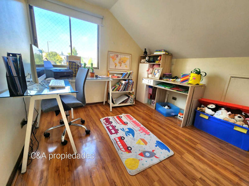 Propiedad Con 6 Dormitorios Y Cocina Remodela (86923)