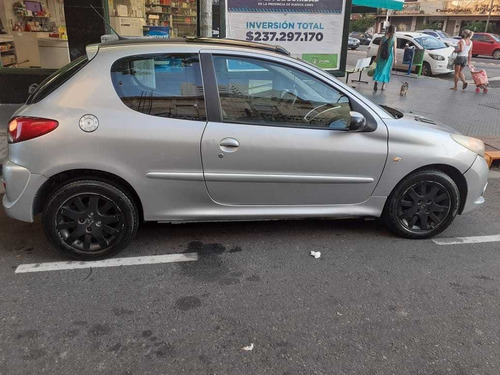Peugeot 207 2012 1.6 Xt