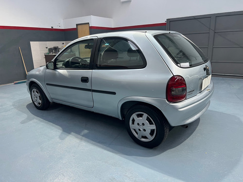 Chevrolet Corsa 1.6 Classic Gl
