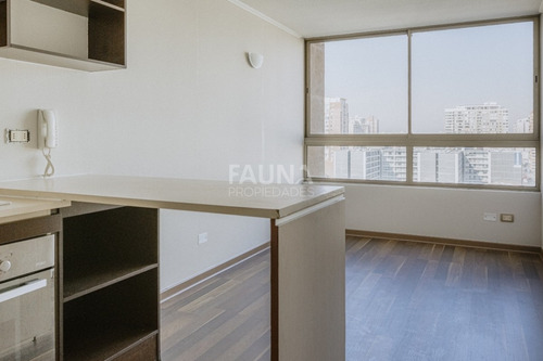 Arriendo Dpto 1h/1b, Portugal 564, Metro Sta Isabel