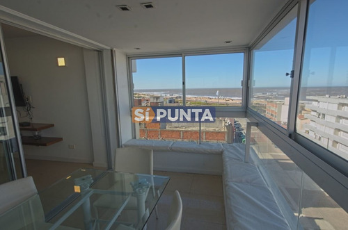 Imagen 8 de 30 de Apartamento En Alquiler - Mansa