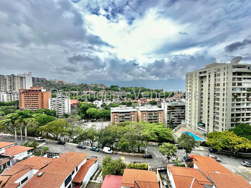 Estupendo Apartamento En Alquiler Con Inmejorable Ubicación Santa Fe Sur. Jose Guerrero. Cod: 25-20905.