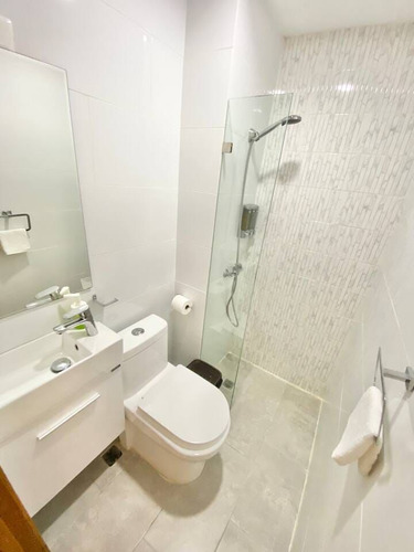Alquilo Apartamento Amueblado En Paraíso