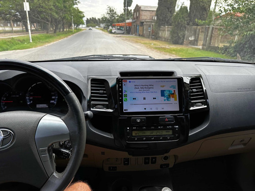 Imagen 2 de 16 de Toyota Sw4 2013 3.0 Srv Cuero I 171cv 4x4 5at