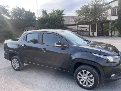 RAM 700 1.6 Slt Mt