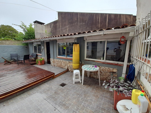 Imagen 25 de 30 de Chalet 6 Ambientes - Saavedra 2100