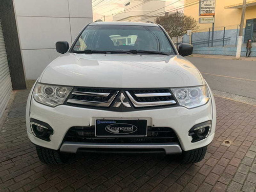 Imagem 5 de 13 de Mitsubishi Pajero 4x4 D 2016