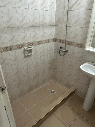 Alquiler Comodo Apartamento De Dos Dormitorios Y Garage Muy Luminoso En Excelente Ubicacion
