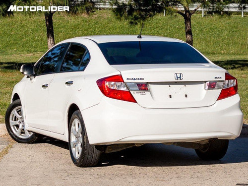 Imagen 8 de 14 de Honda Civic Exs 1.8 At Extra Full - Permuta / Financia