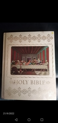 Imagen 1 de 4 de Biblia En Ingles Usa