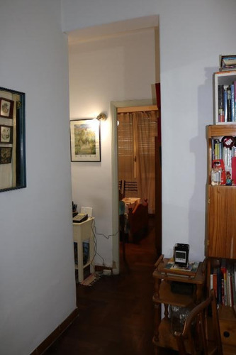 Imagen 6 de 16 de Venta - Flores - Departamento De 3 Ambientes En Pb