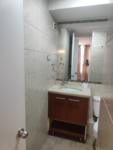 Departamento / San Isidro / Marín / 1 Dorm / Estacionamiento