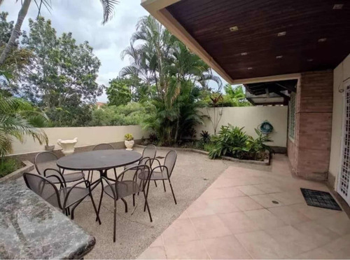 Alquila Town House En Altos De Guataparo (o.carmbarr)