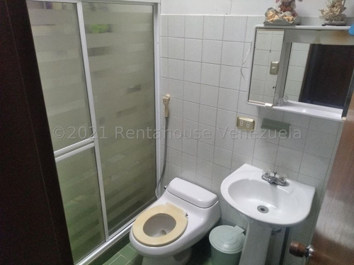 Imagen 17 de 30 de Casas En Venta En La Piedad Cabudare Estado Lara Cod Flex Ref # 22-17451 / 0 4 1 2 1 5 1 8 8 9 3 / Mr
