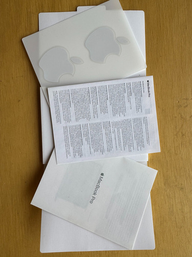 Macbook Pro 13 2017 - Core I5 8gb 256 Gb Ssd Macos Ventura (Usado)
