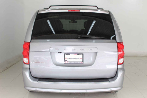 Imagen 4 de 15 de Dodge Grand Caravan 2019 6 Cilindros