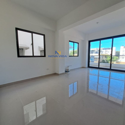 Vendo Apartamento Con Terraza, Avenida Independencia