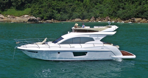 Imagem 1 de 14 de Triton 520 Fly D6 440 Duo Prop Diesel