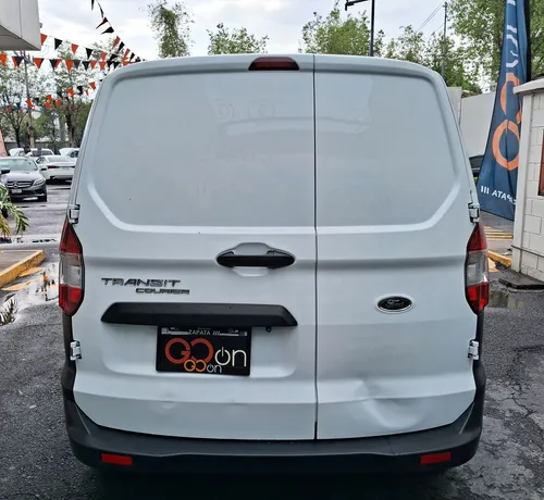 Ford Transit 2022