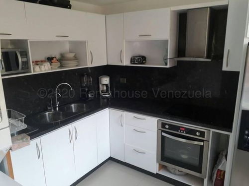 Imagen 19 de 20 de 21-75330 El Encantado Avenida La Rivereña Edf. K K-ph-8 Dm, Caracas,