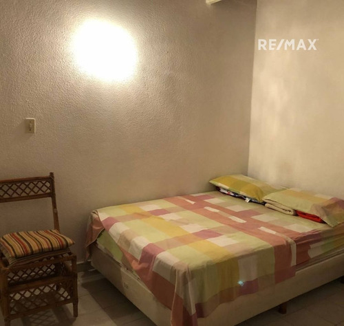 Townhouse En Urbanización Maneiro, Conjunto Residencial El Retiro, Con Zona Amplia, Y Con Piscina, Nueva Esparta, Margarita