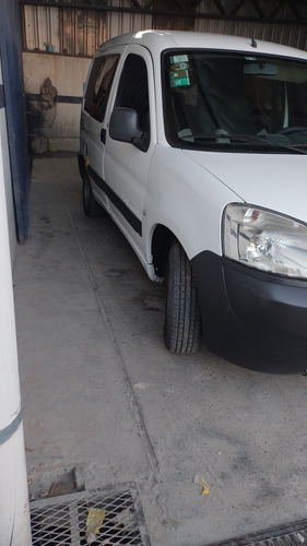 Peugeot Partner 1.4 Furgon Confort 5as