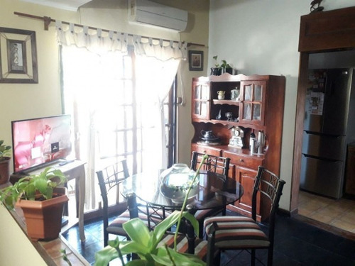 Imagen 3 de 9 de Duplex 3 Amb Con Cochera