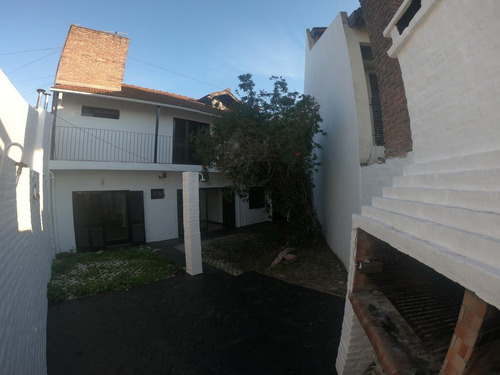 Casa S/ El Burlisto 2000 - Circ. 1ra - Ciudad Evita